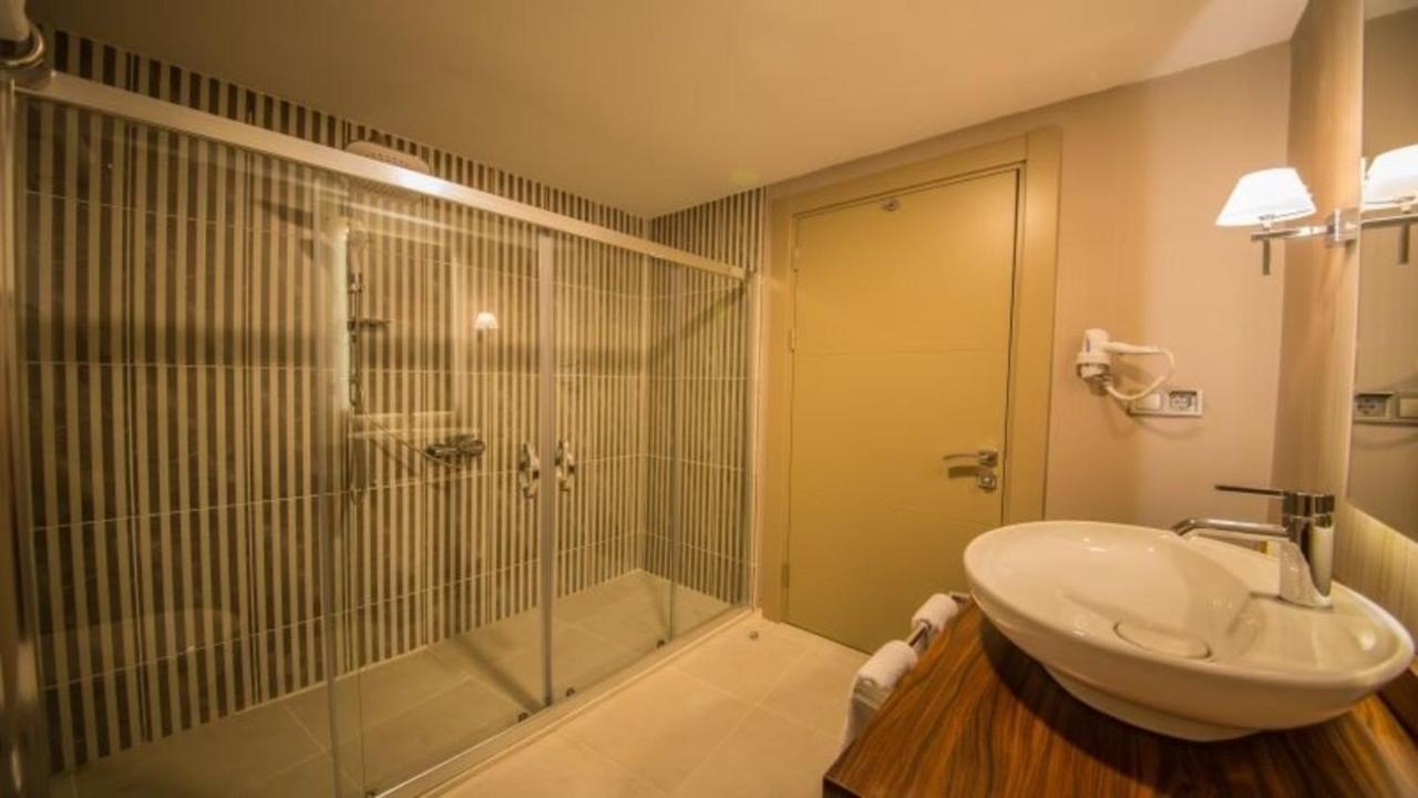 Bendis Hotel Halic Екстер'єр фото